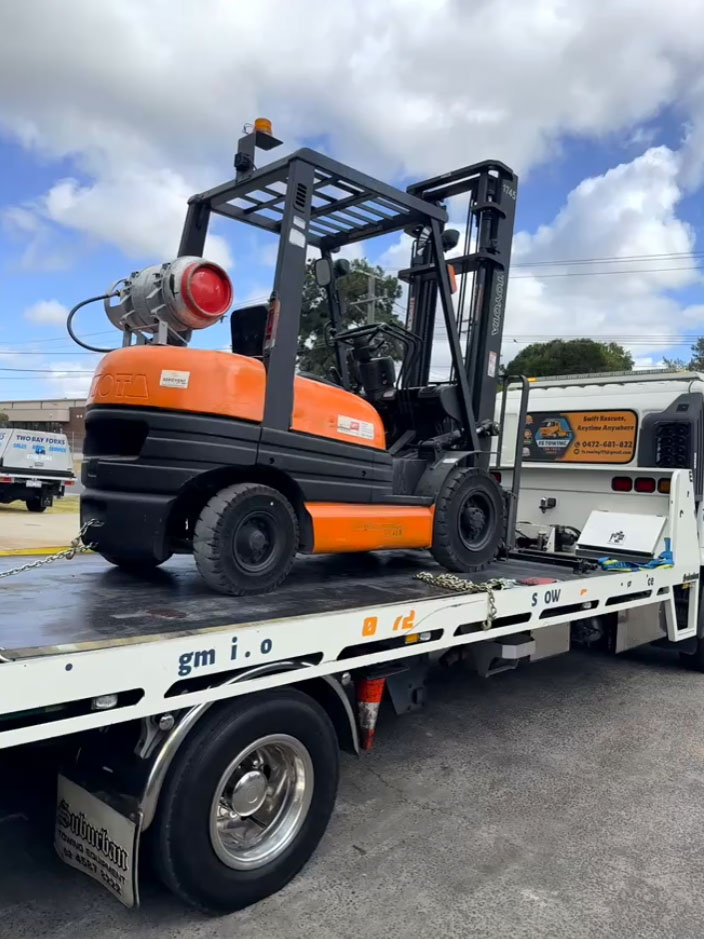 Forklift transport service FS Towing Melbourne